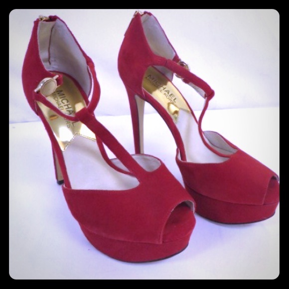 🎉SALE 🎉 MK Red Suede Peep-Toe Platform - Picture 2 of 6
